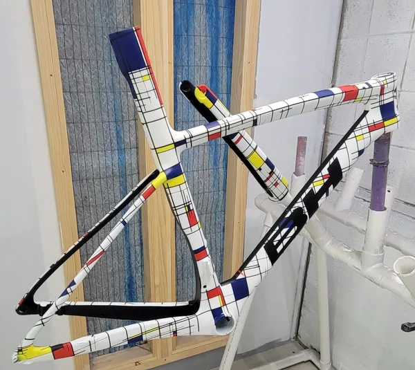 1/1 Paint Jobs - BH Mondrian