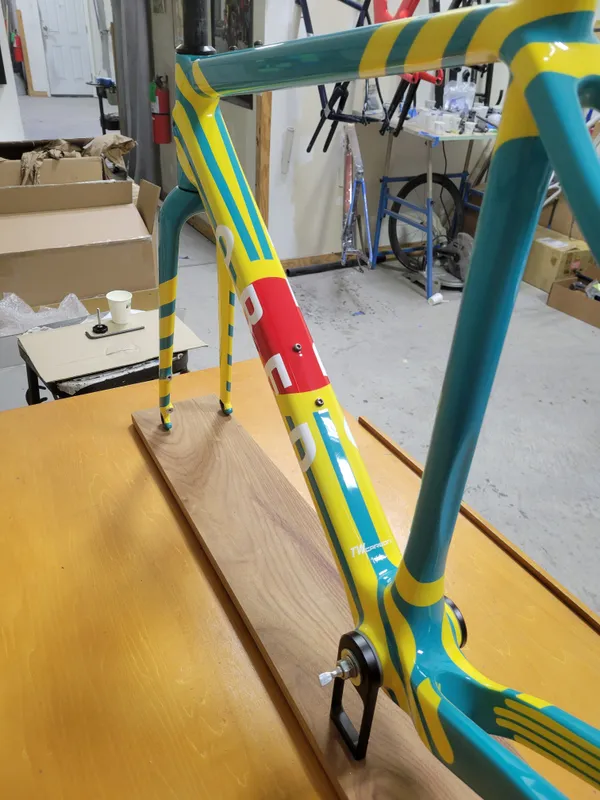 1/1 Paint Jobs - Obed New Mexico Flag