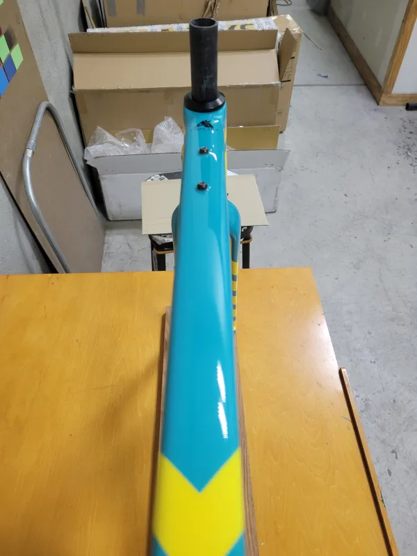 1/1 Paint Jobs - Obed New Mexico Flag