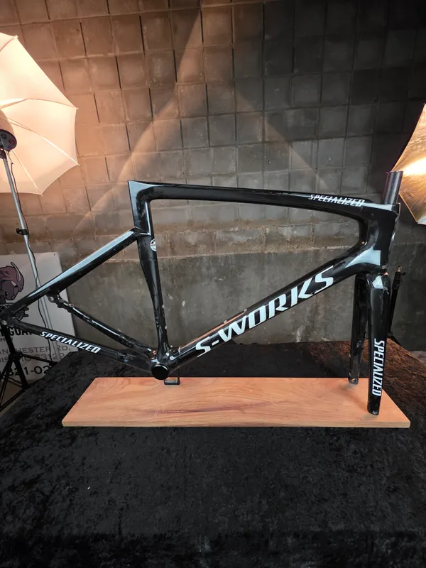 Specialized Jobs - SL7 Raw Carbon
