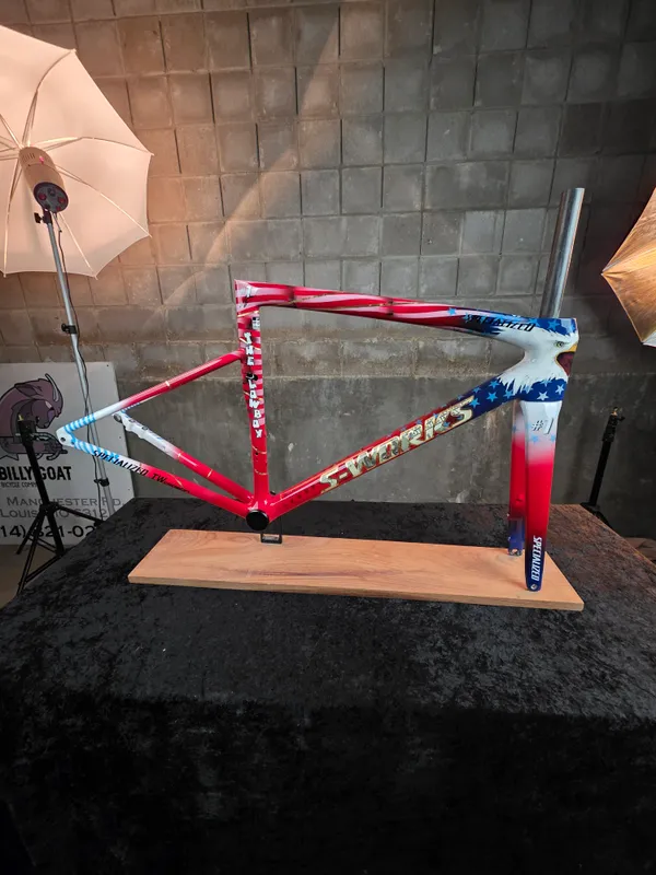 Specialized Jobs - SL8 Crit Champ Screaming Eagle