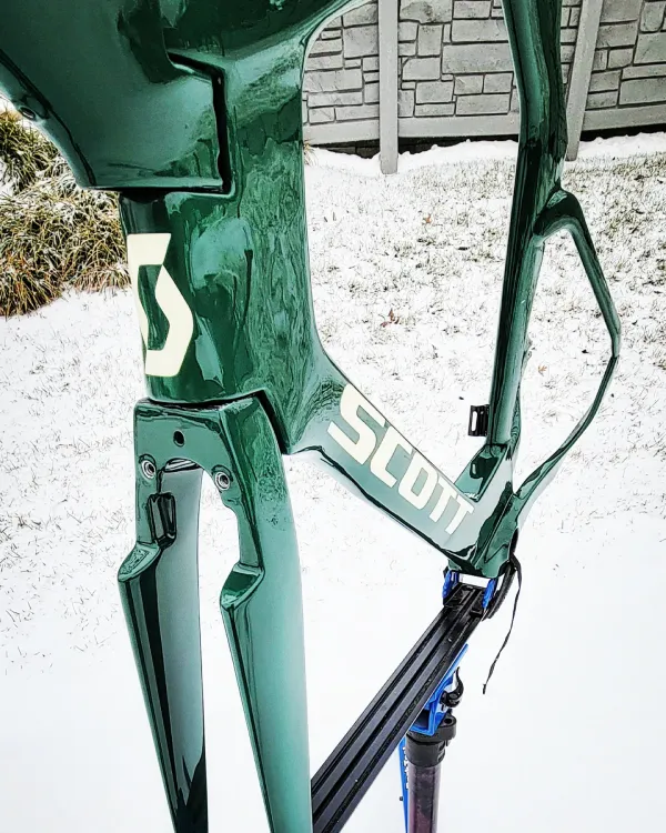 Scott Jobs - Green Glass