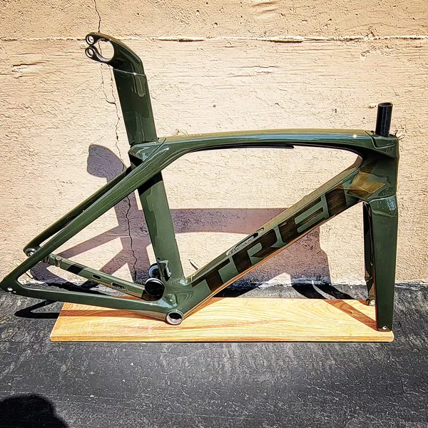 Trek Jobs - Madone Green