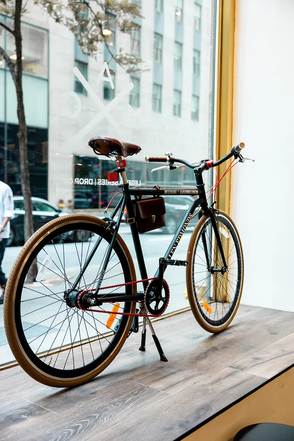 Allen Edmonds Campaign